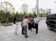 【鄭投產(chǎn)業(yè)園要聞】二七區(qū)委常委、宣傳部部長崔世英一行蒞臨園區(qū)考察調(diào)研